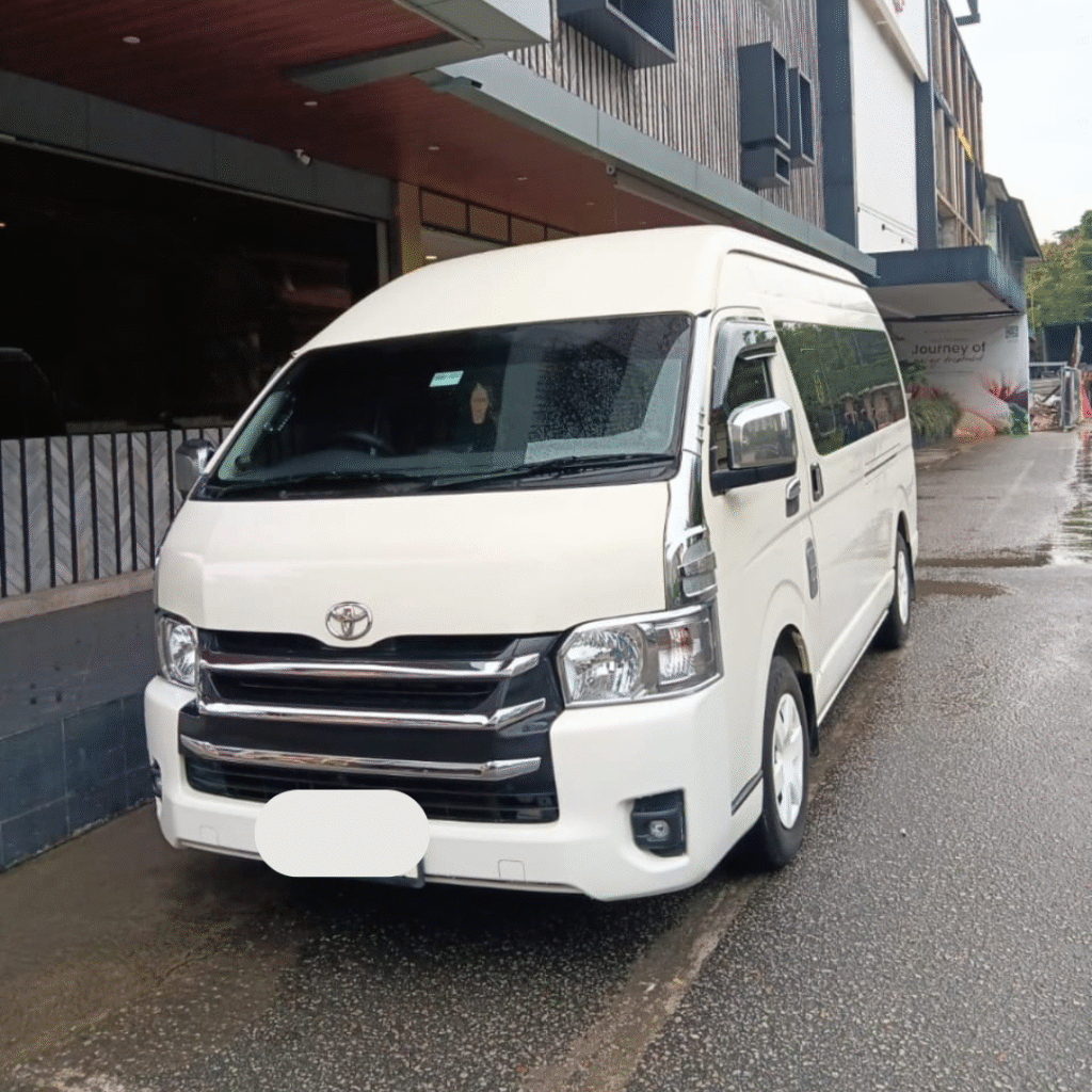 Batam Transport New Van