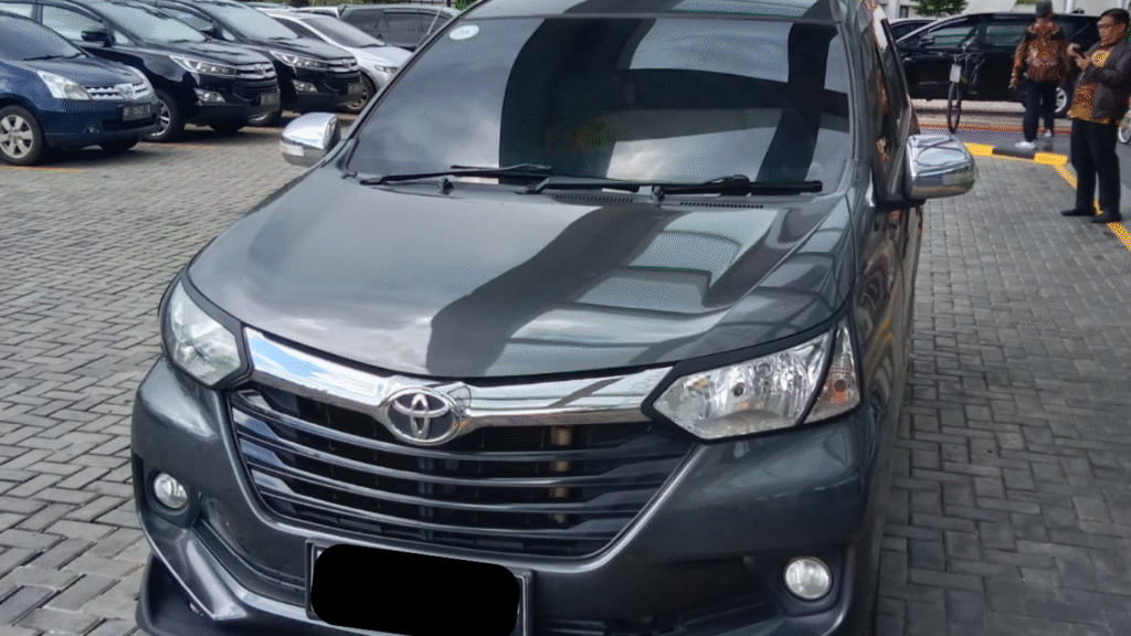 Batam Transport - Totota Avanza